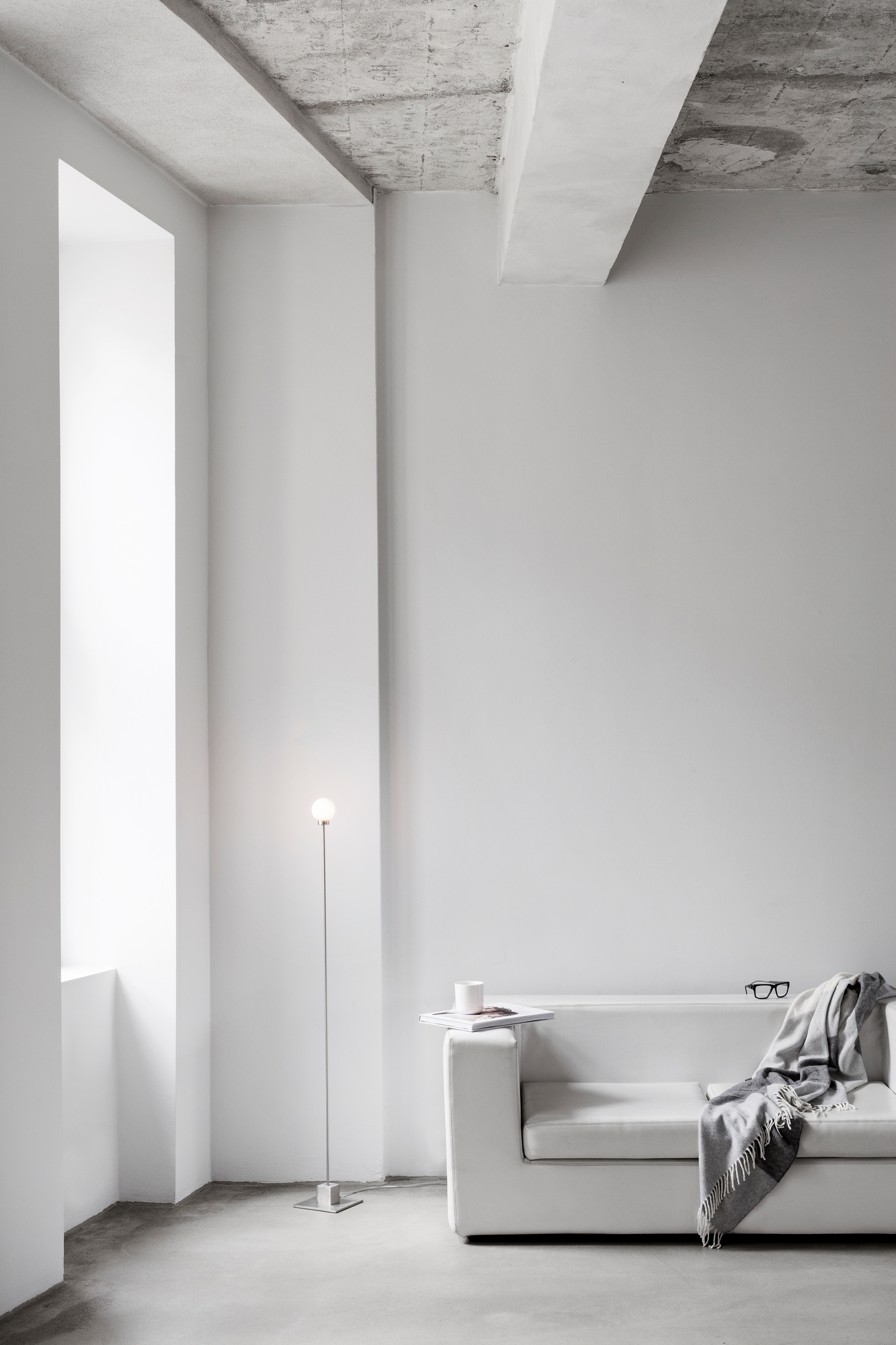 Snowball Floor lampadaire noir Northern