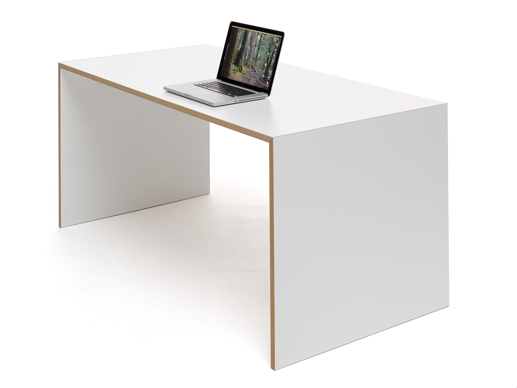 Freistell table grande Tojo