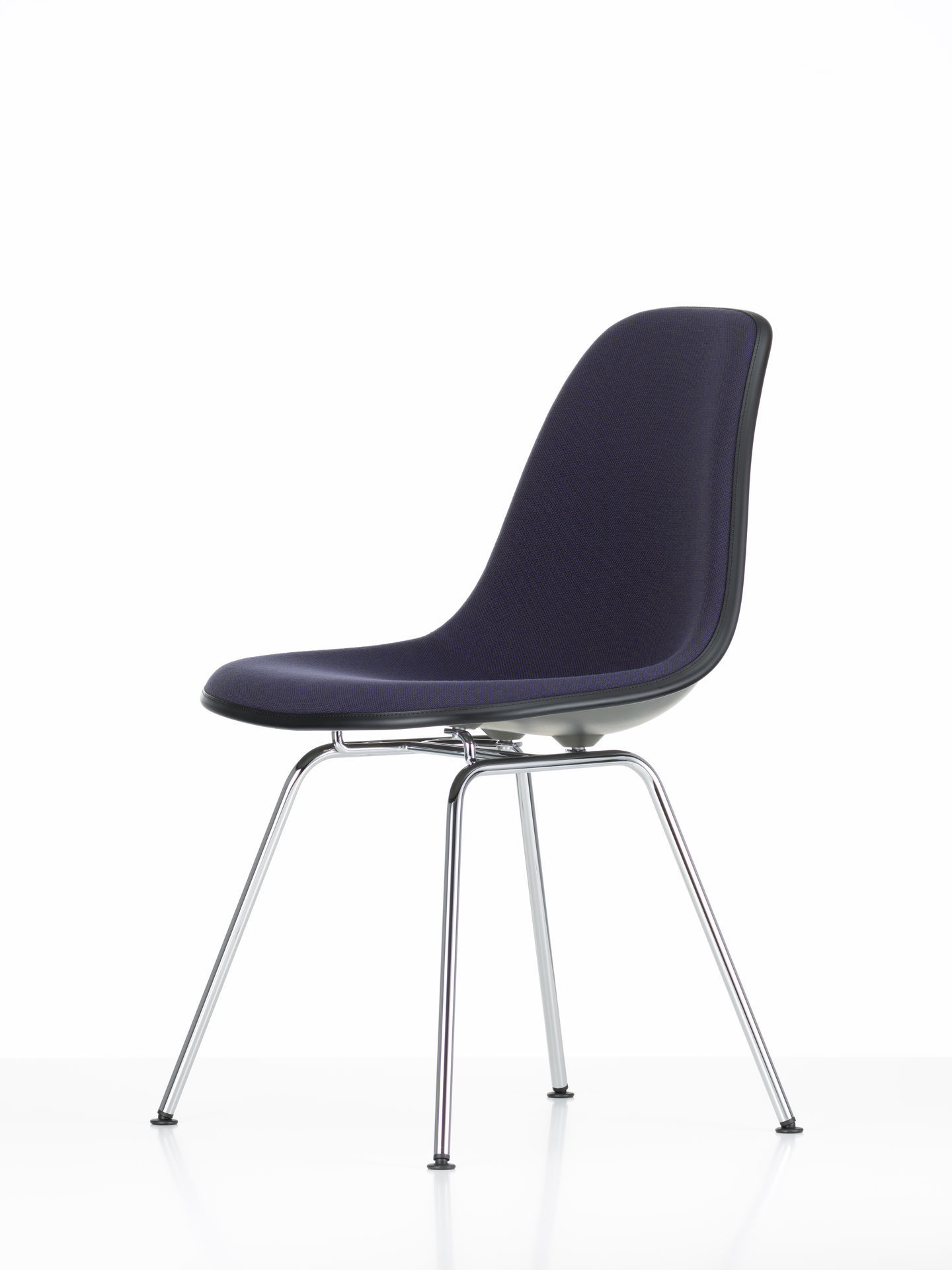 Eames Plastic Side Chair DSX Chaise entièrement rembourrée Vitra