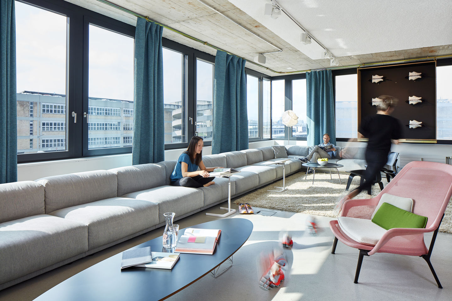 Slow Chair &amp; Ottoman Fauteuil Vitra