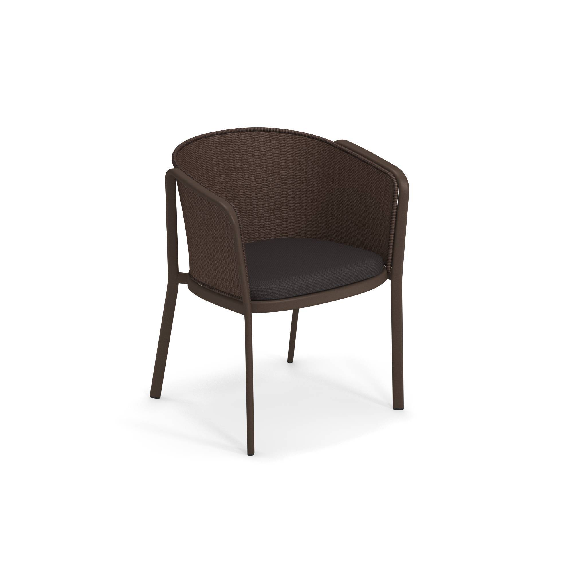 Carousel Armlehnstuhl von Emu in Braun: Outdoor Stuhl mit Geflecht und Sitzkissen.