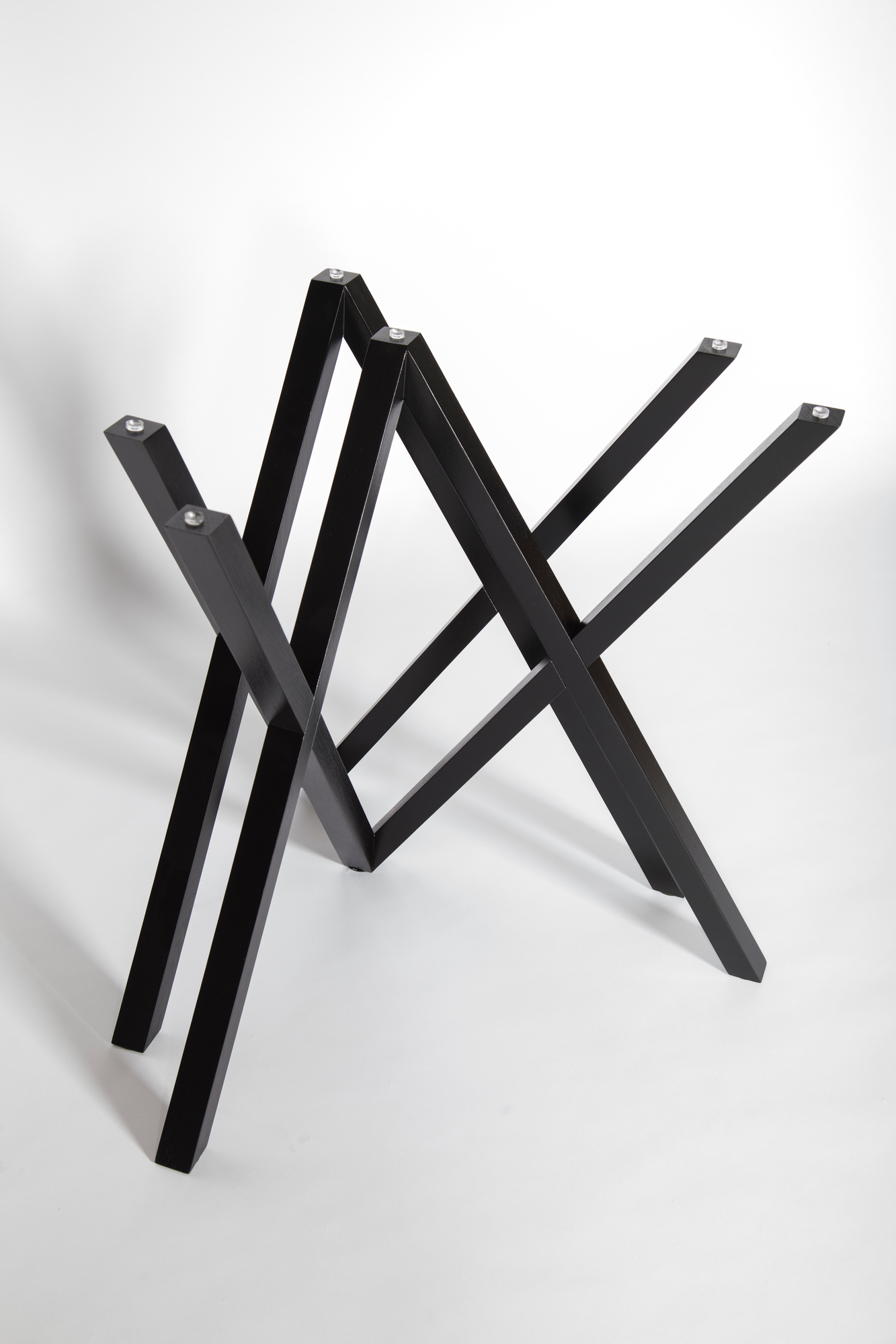 200 pieds de table fixés Mika Hans Hansen Schwarzes Mika Tischbeine Set von Hans Hansen, moderne Tischgestelle aus Metall für Esstische und mehr.