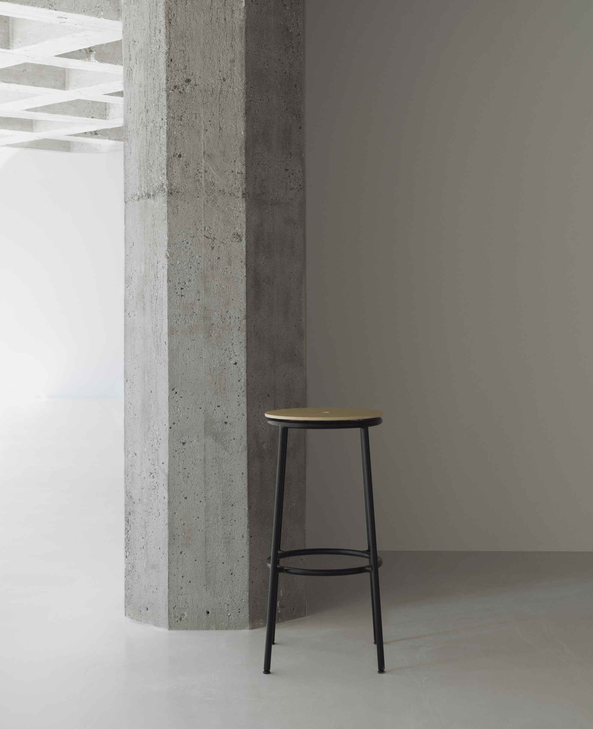 Circa Barstool H 75 cm Tabouret de bar Normann Copenhagen 