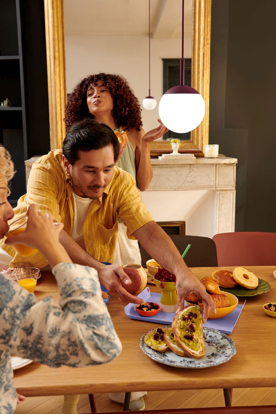 SO'O Table de salle à manger en chêne 220 × 95 cm (ovale) Intérieur Fermob