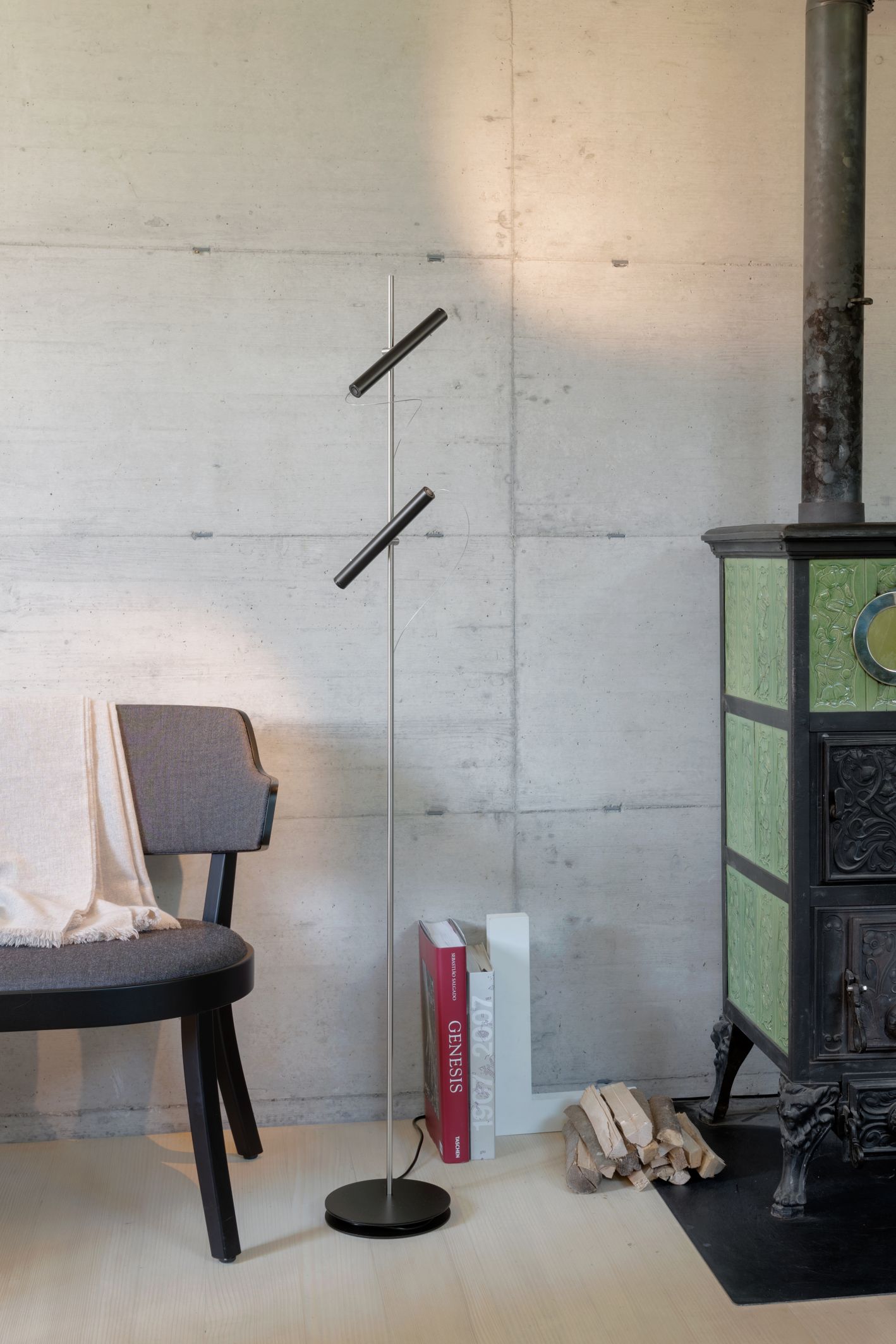  LINIjA S Lampadaire Baltensweiler
