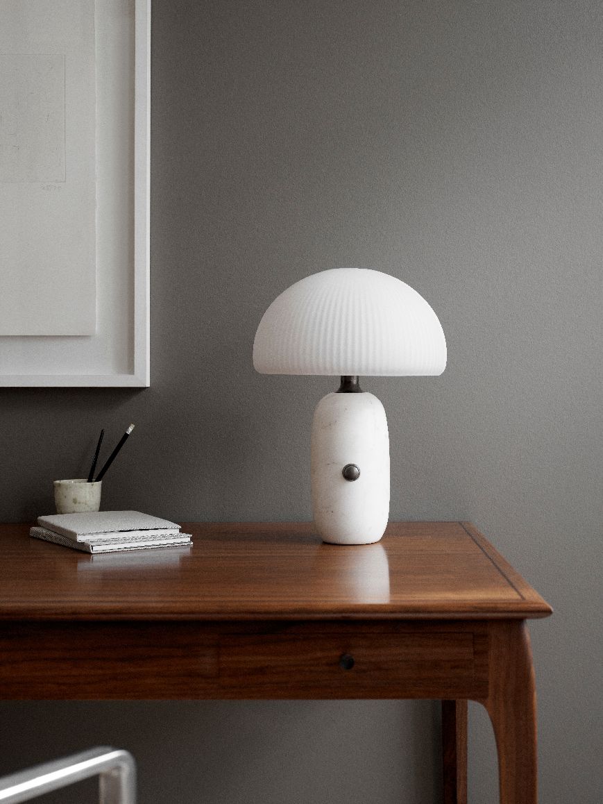 VIPP591 / VIPP592 Sculpture Lampe de table Vipp