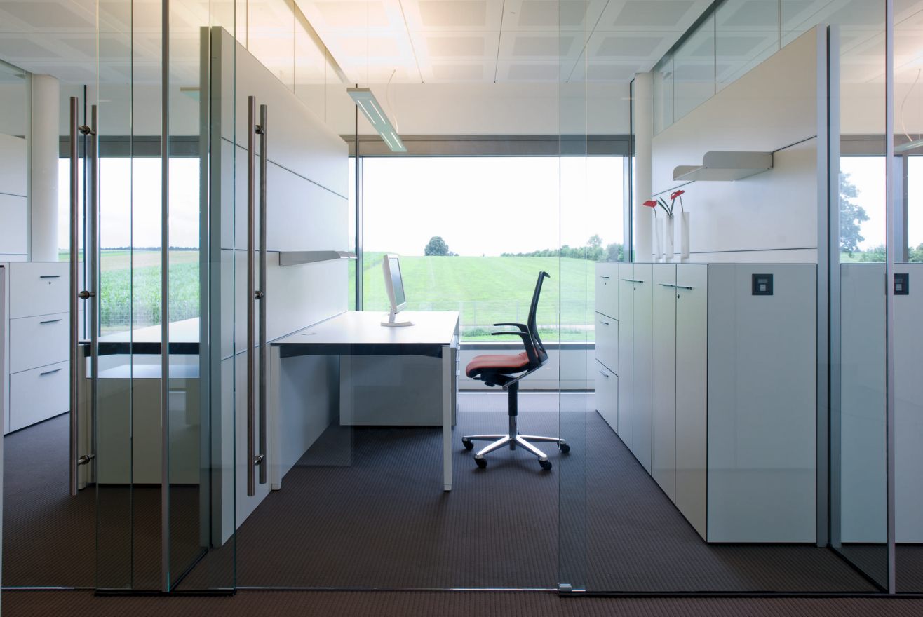 Modus 273/7 Chaise pivotante de bureau Dos haut normal, avec assise rembourrée Wilkhahn