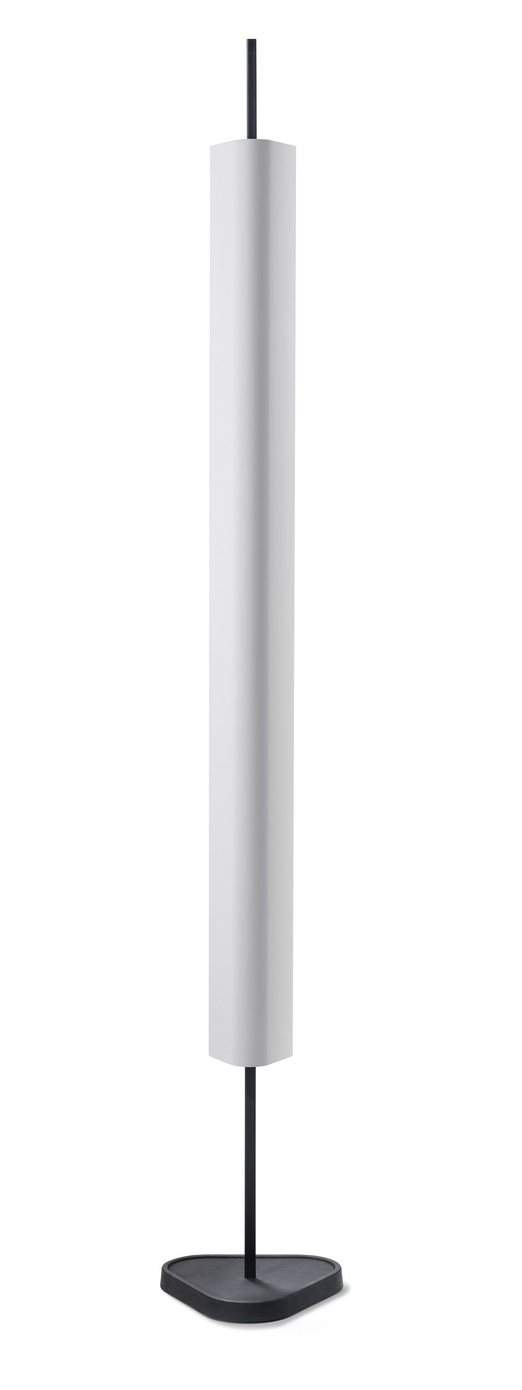 Emi Stehleuchte von Flos in Off-White: Moderne Stehlampe mit zylindrischem Schirm und schwarzem Fuß.