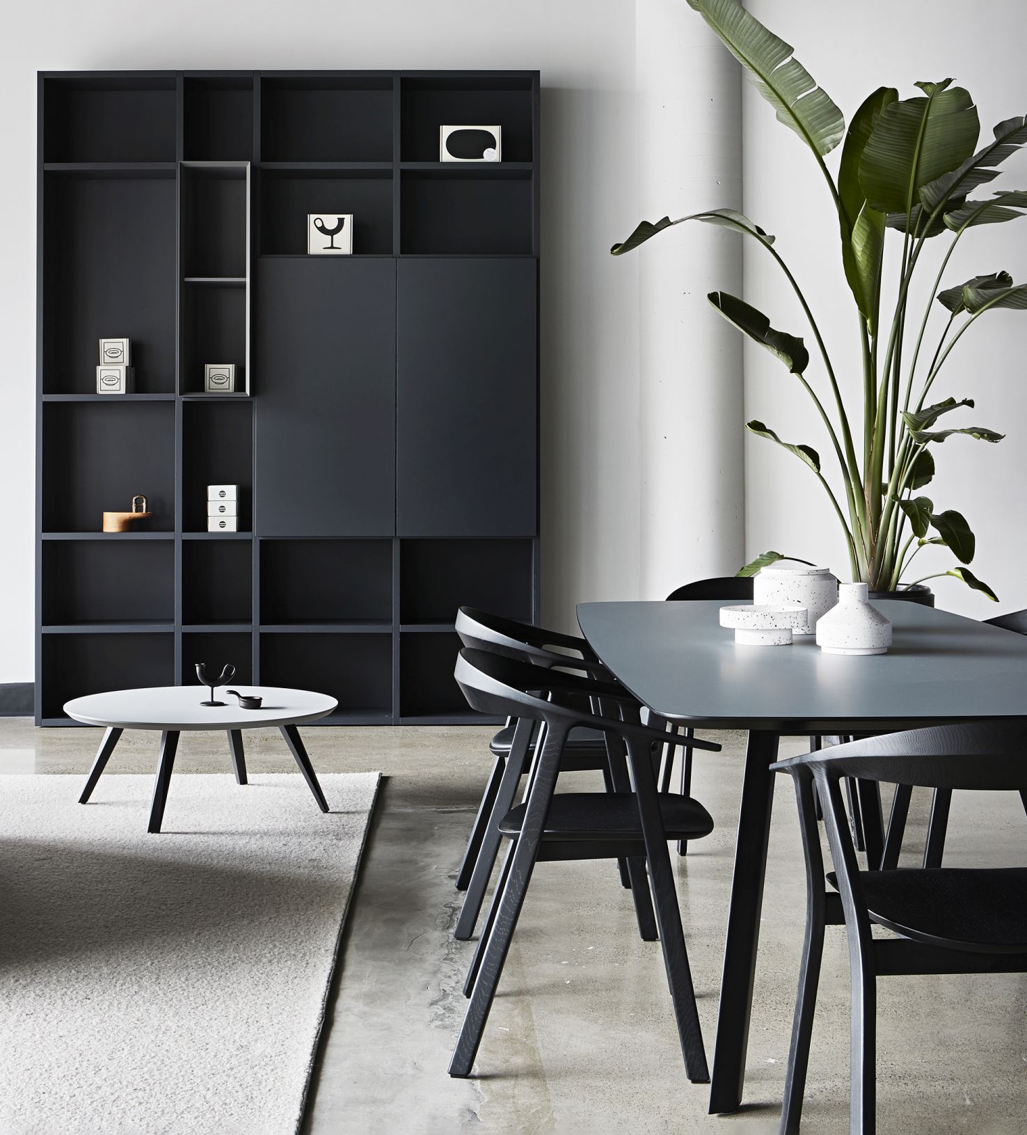 Table Rhomb Prostoria