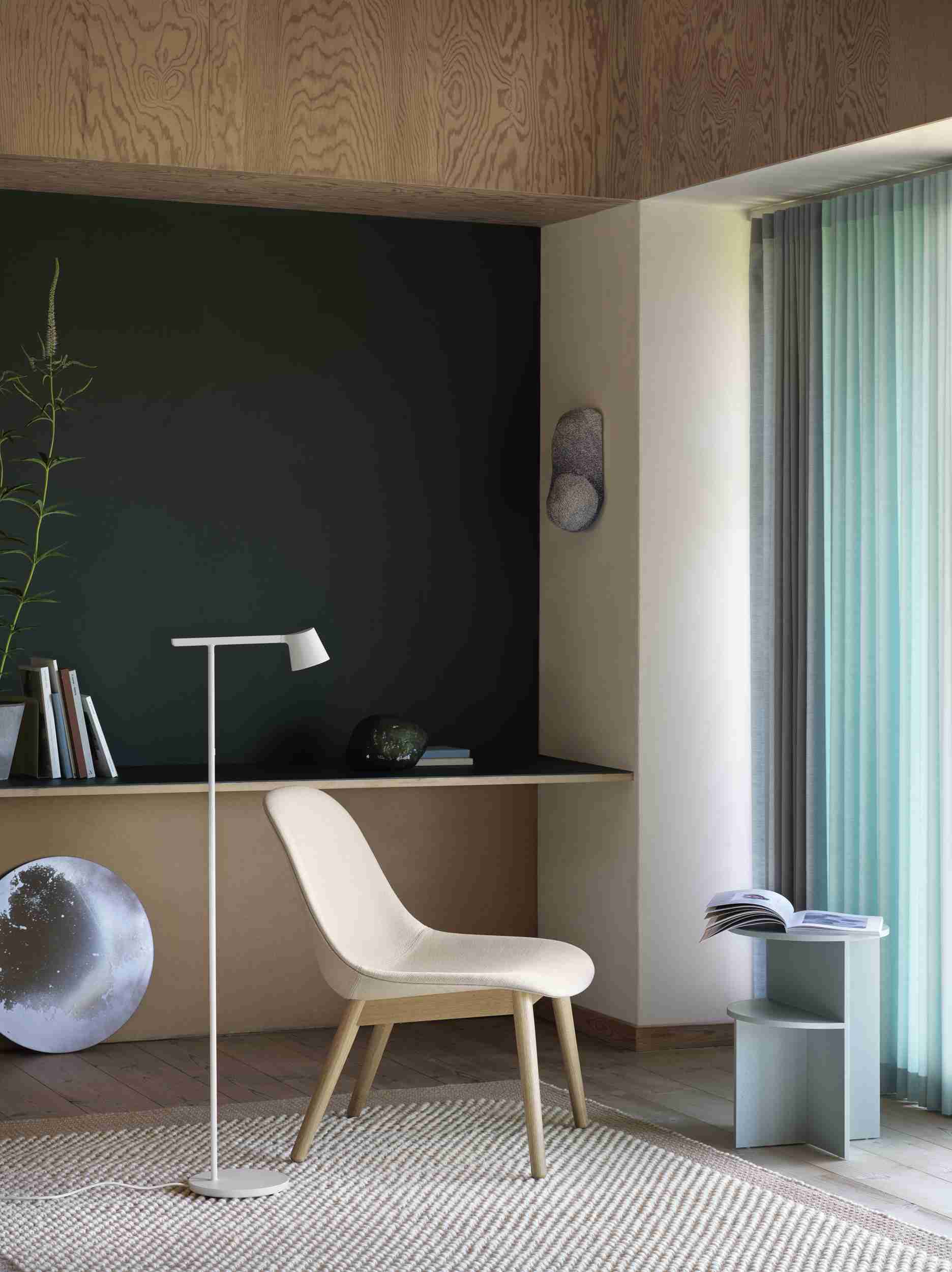 Tip Floor Lamp Lampadaire Muuto Gris