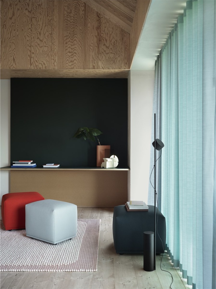 Post Floor Lamp Lampadaire Muuto
