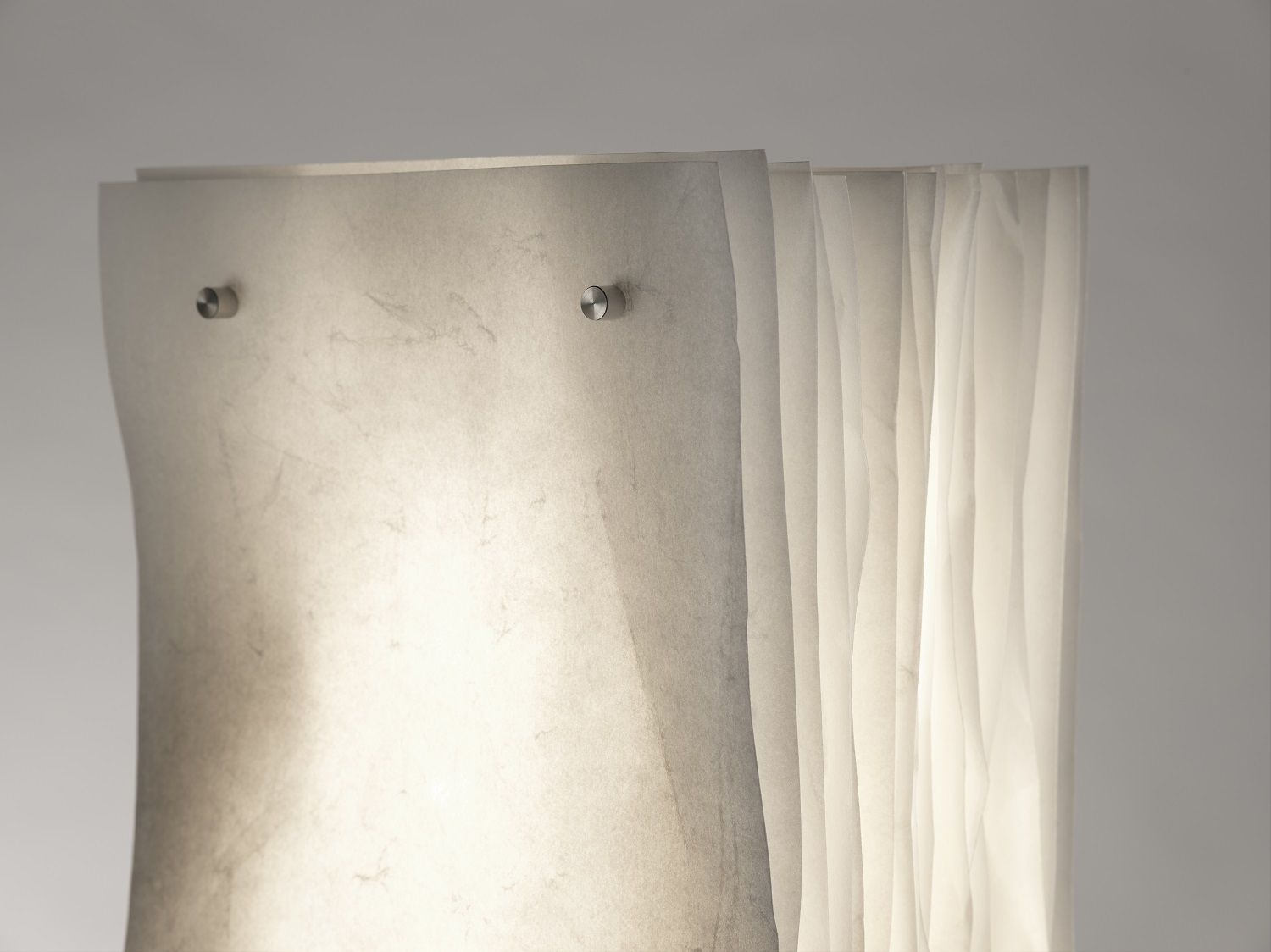 Totem Floor lamp Lampe a Pied stele Totem Floor lamp Lampe a Pied stele