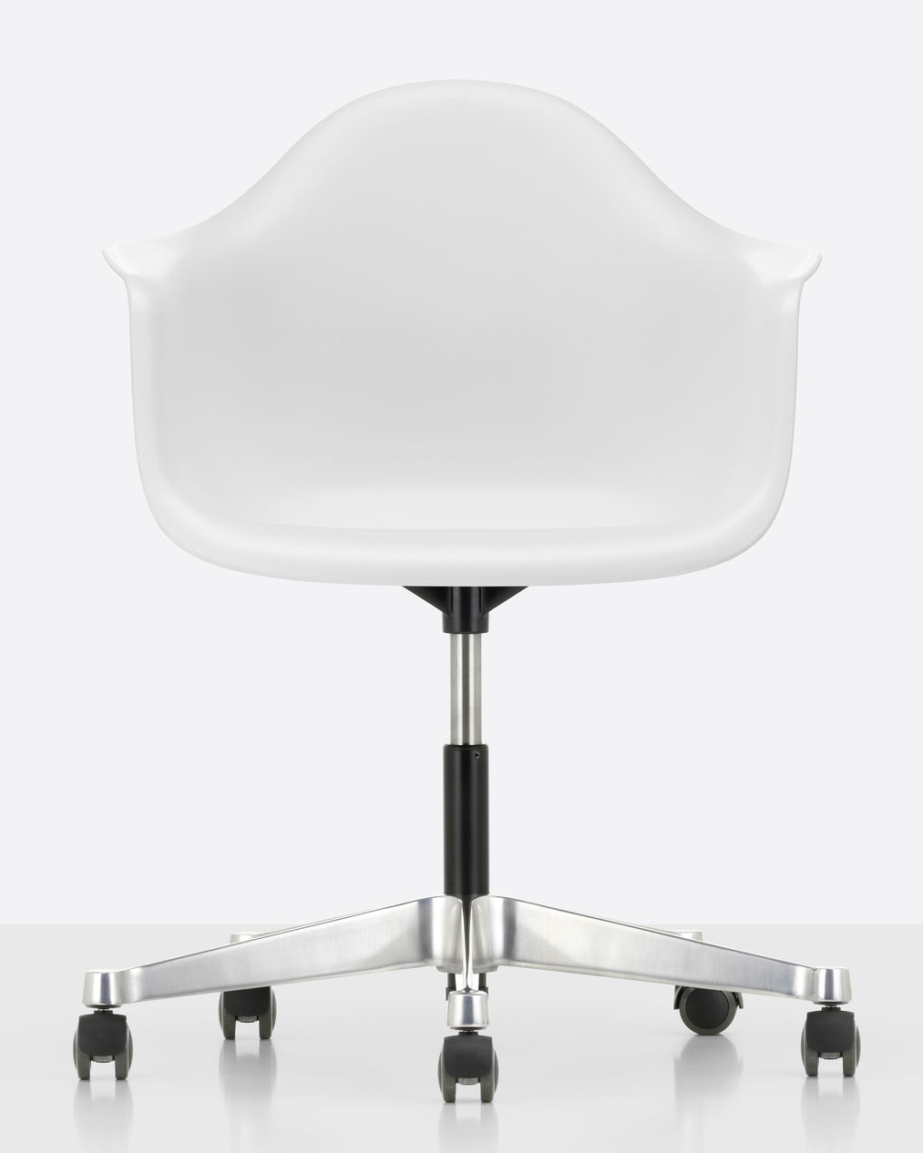 Eames Plastic Arm Chair PACC chaise Vitra