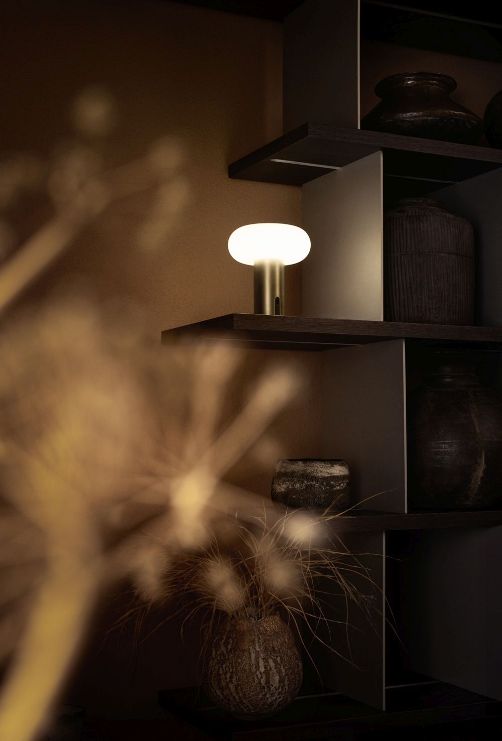 Oto Portable Lampe de table / Rechargeable lamp Belux