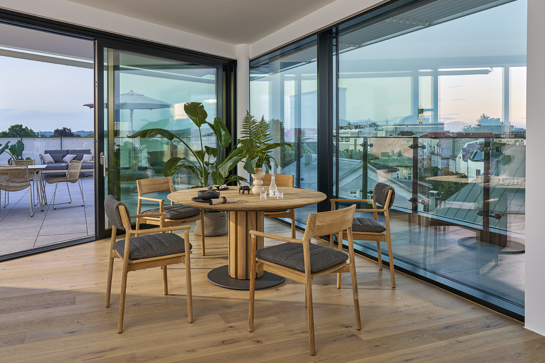 Teva Table ronde / Table de salle à manger Weishäupl