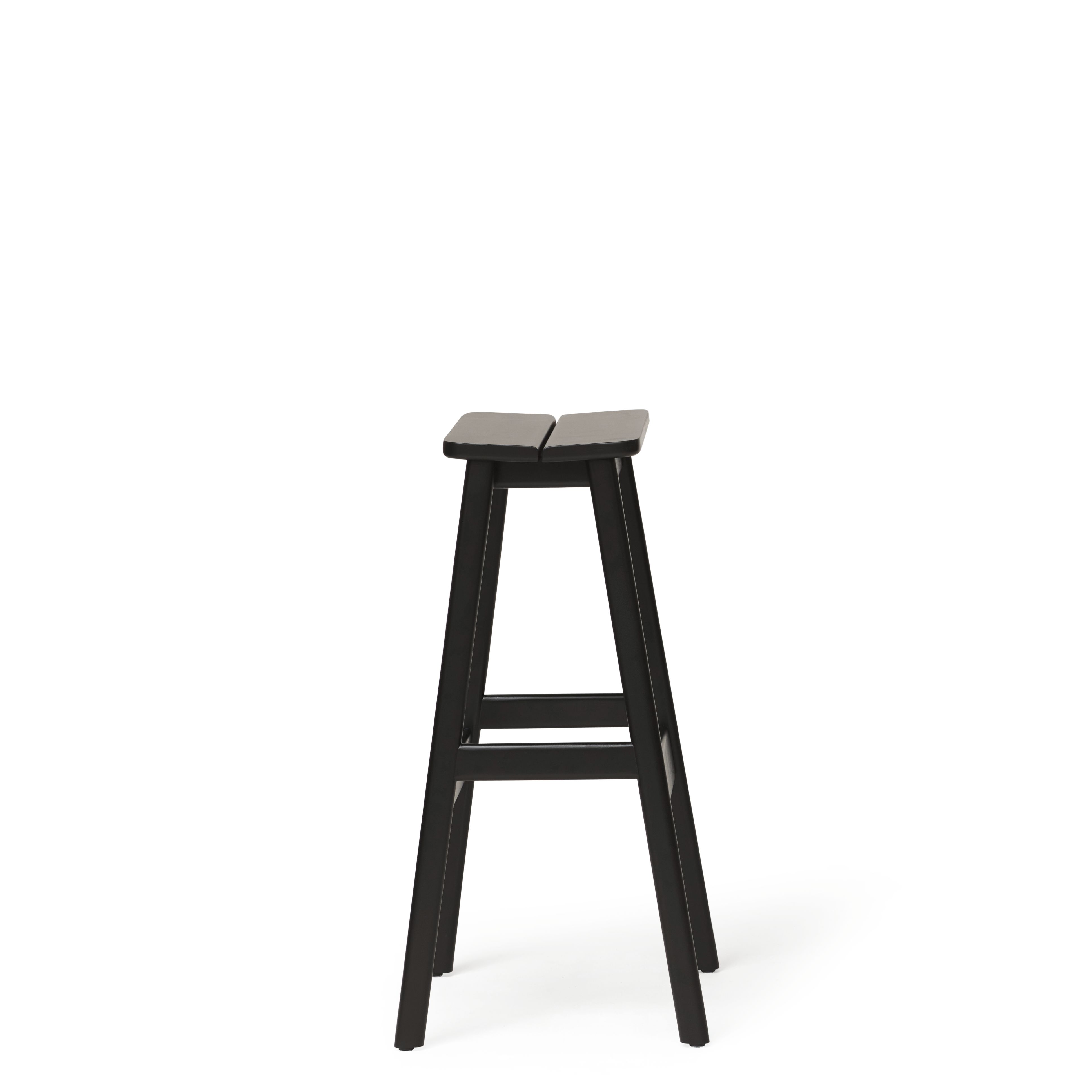 Angle Standard Tabouret de bar Form & Refine