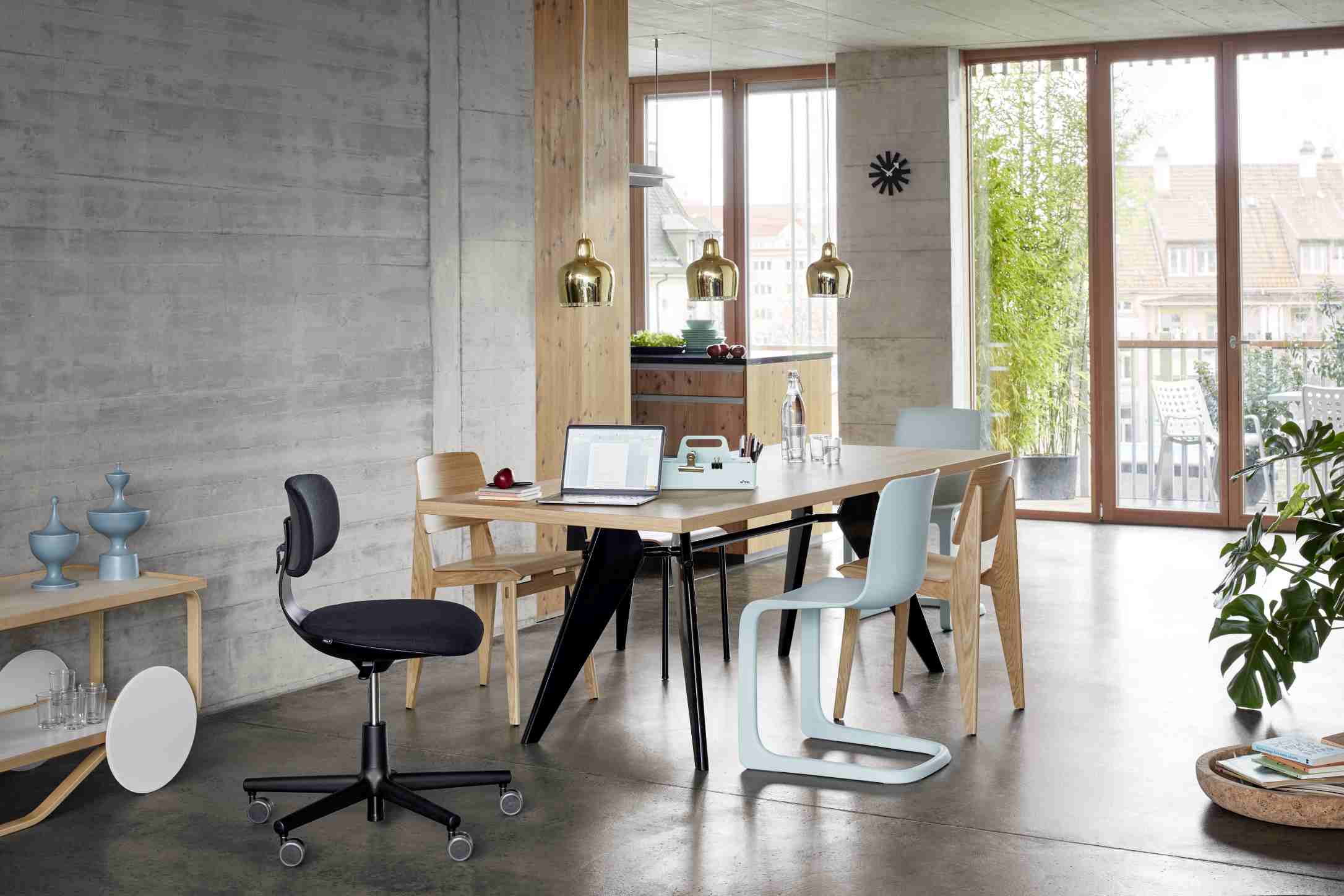 Eco-C Chair Chaise Vitra