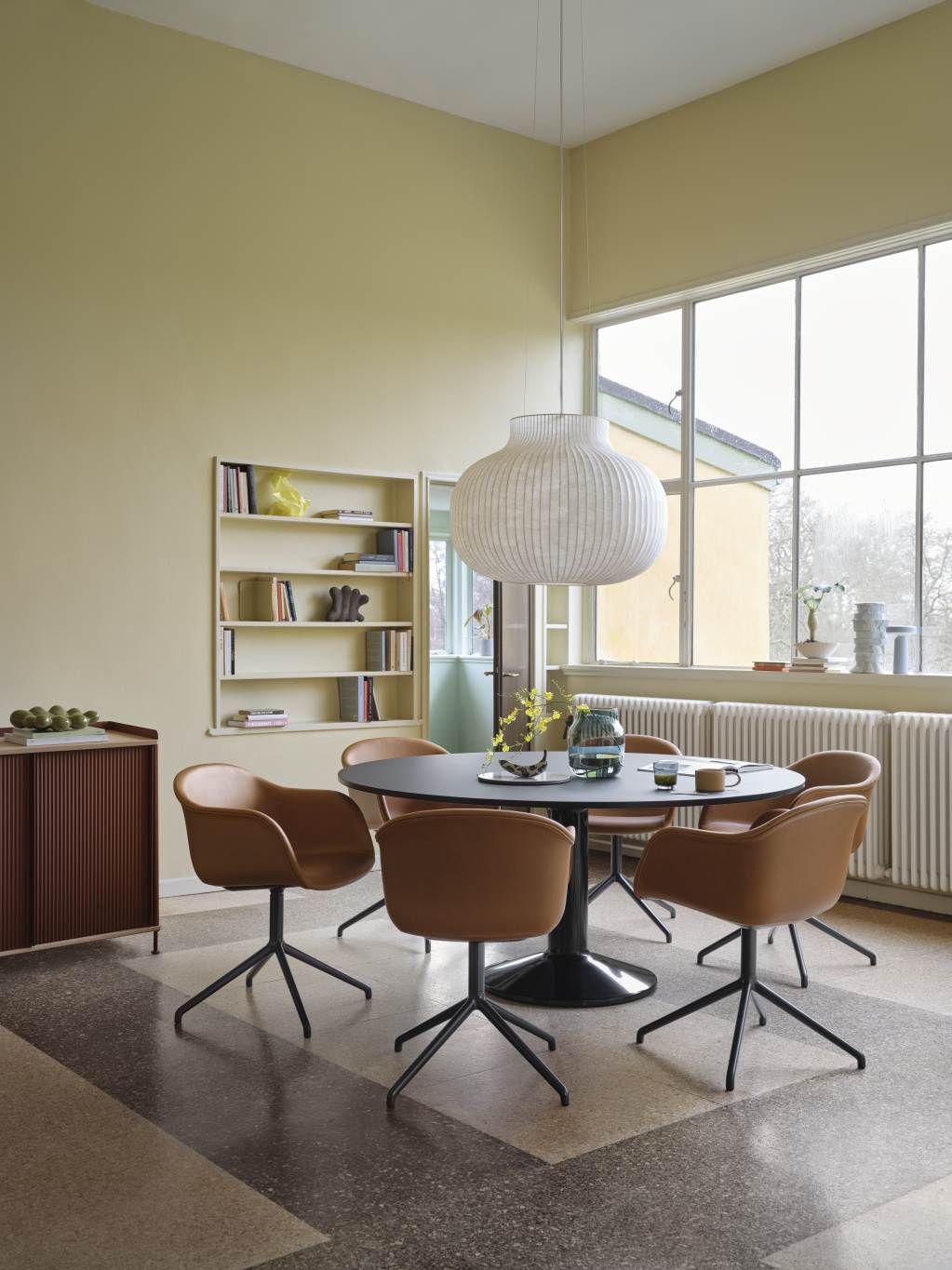 Enfold Sideboard Tall Muuto