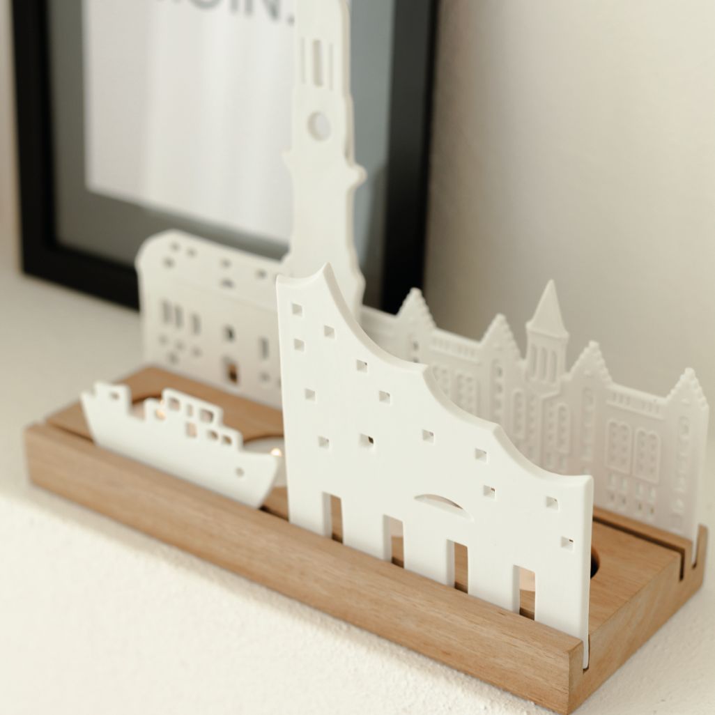 Objet lumineux Silhouette de la ville de Hambourg Roues