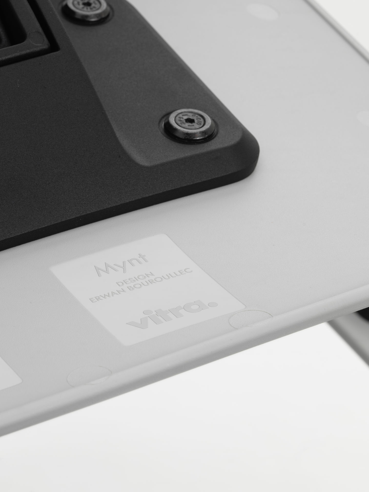 Mynt dossier et assise plastique Chaise de bureau Vitra