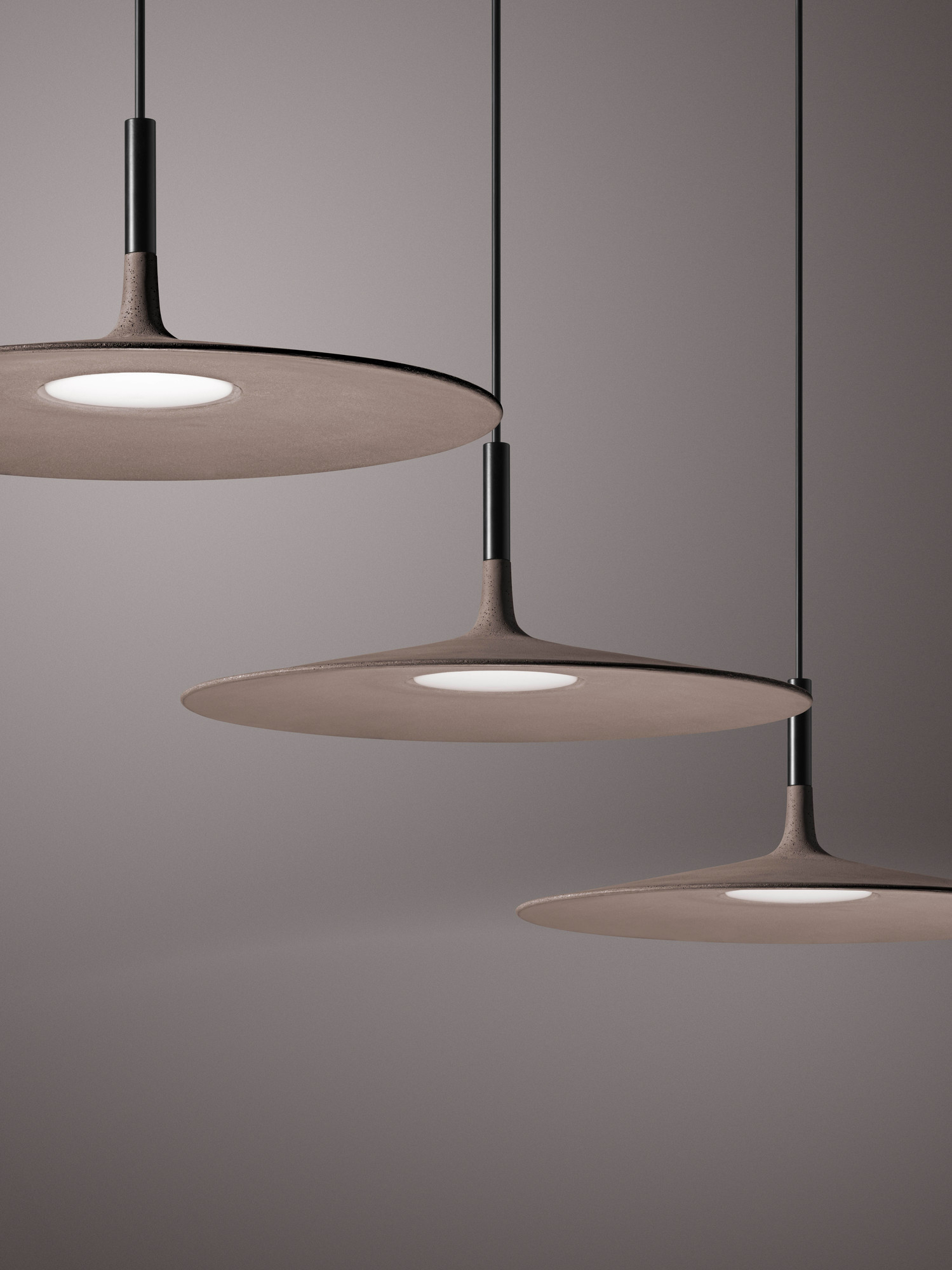 Aplomb Large LED Lampe de suspendue Foscarini Blanc