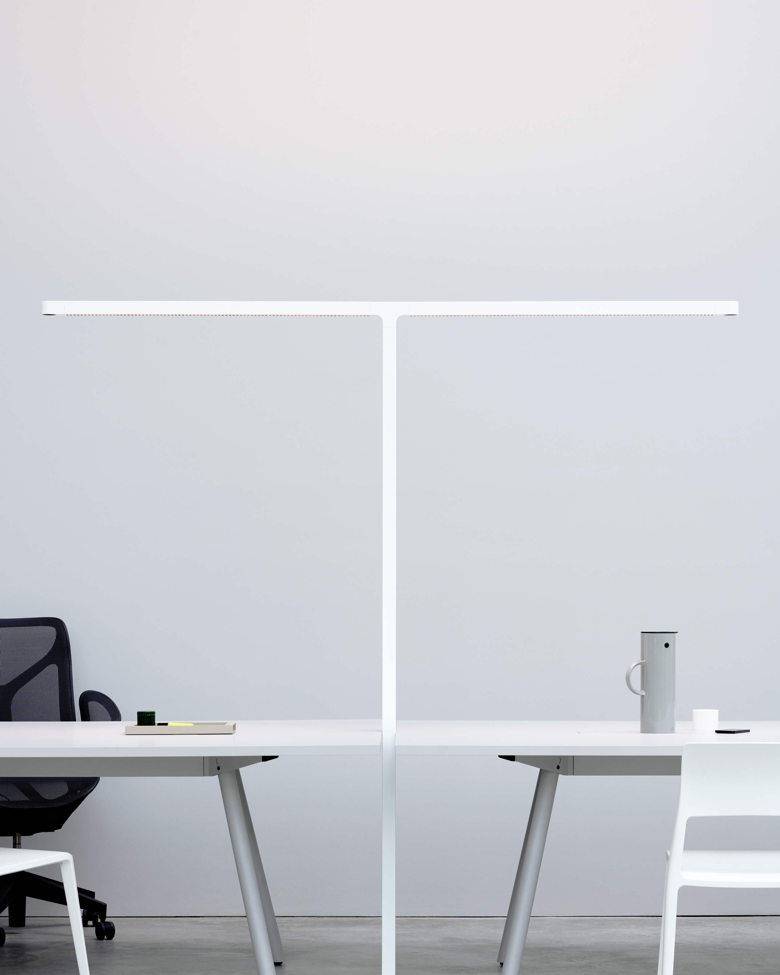 Team Cowork Lampadaire Grau
