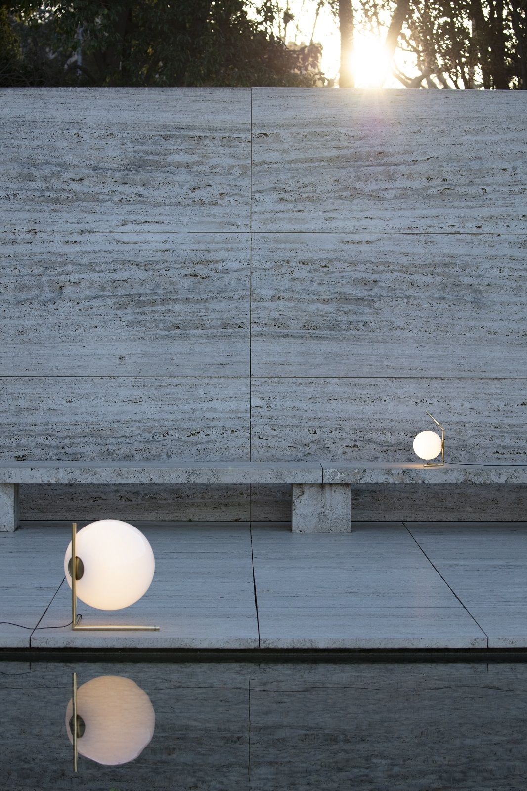 IC T3 Table lamp Lampe de table laiton Flos