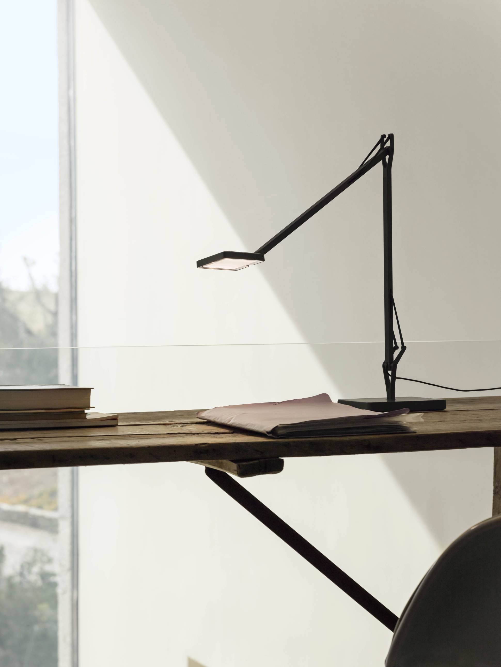 Kelvin Edge Base Lampe de table Flos Blanc