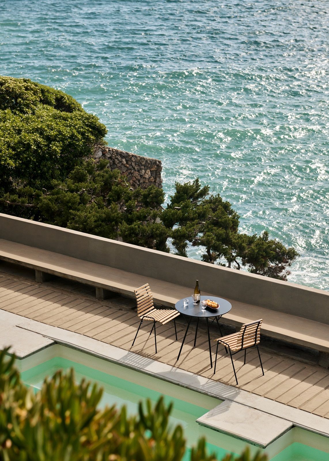RFH Robin Day RD5 / RD6 Outdoor Dining Table Table à manger AndTradition