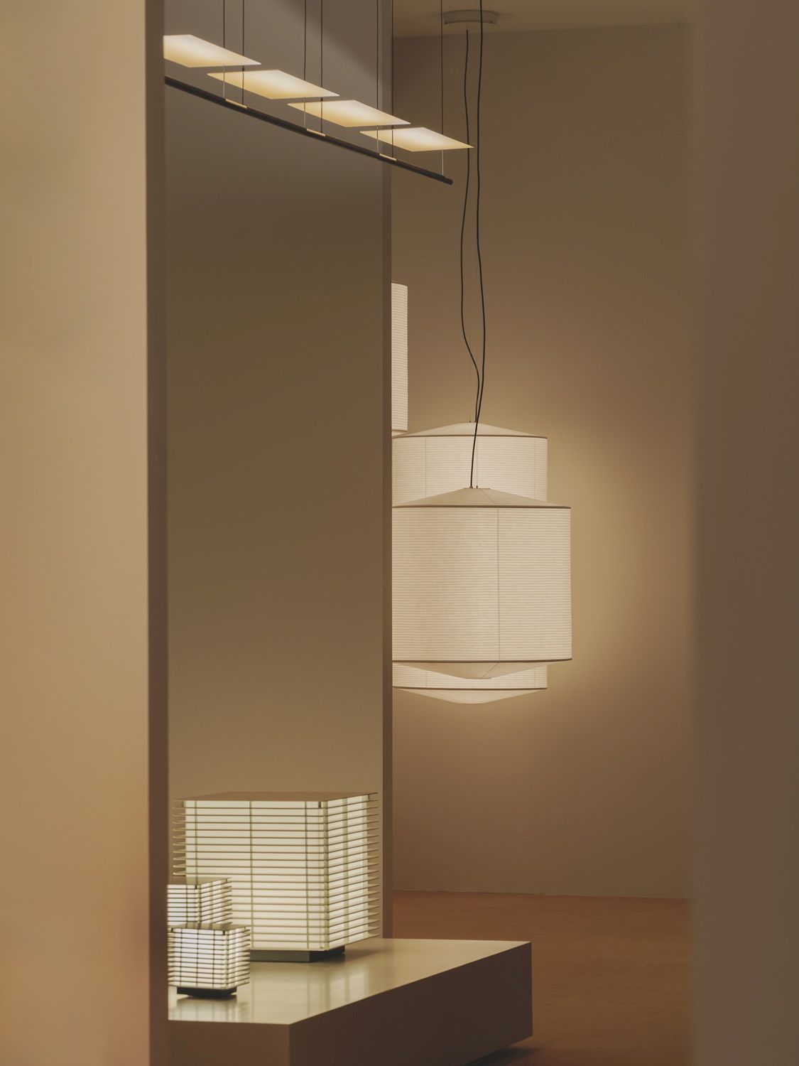 Shiro 17 Interior Table lamp Lampe de table Santa & Cole