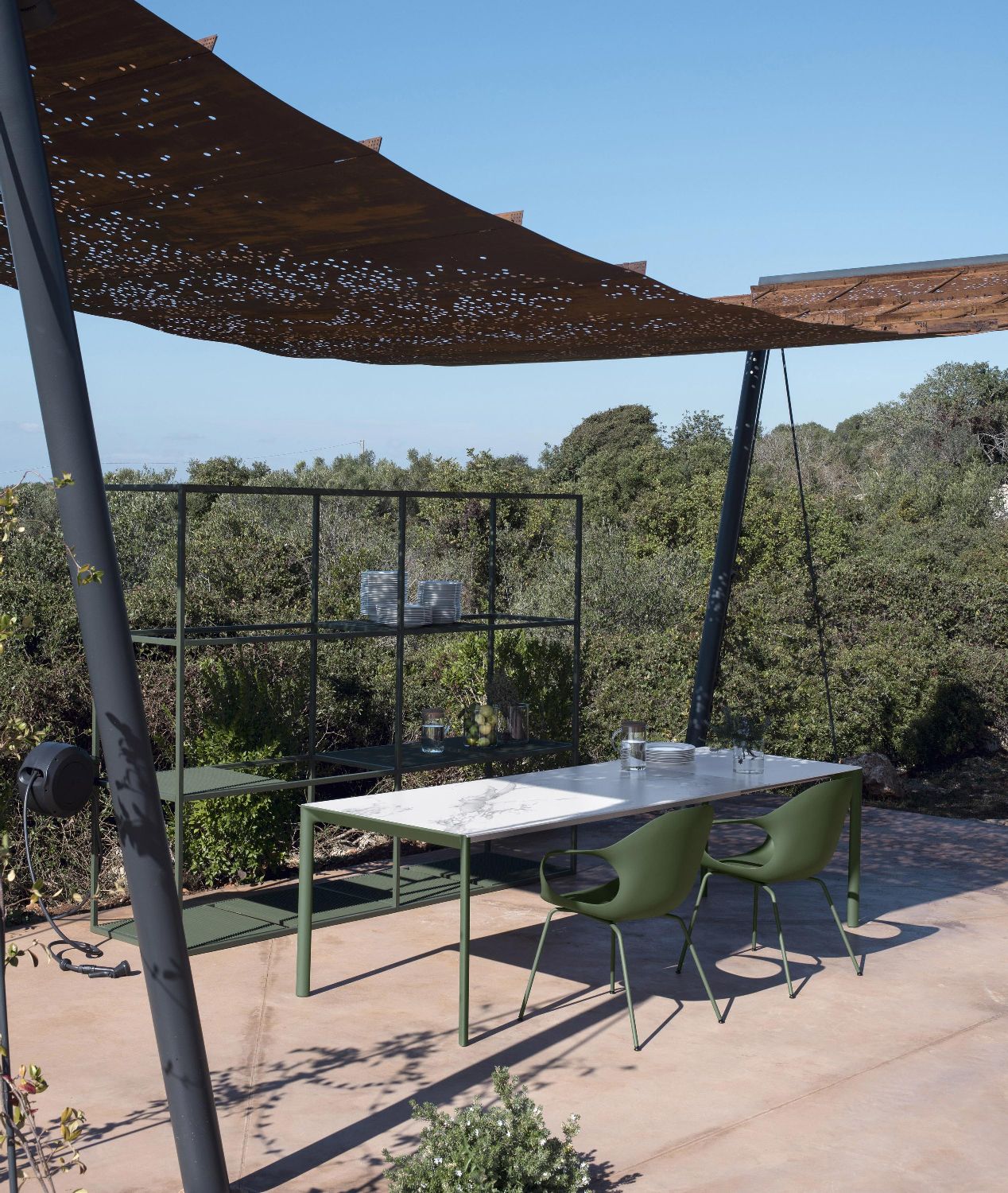 Maki Table Table de salle à manger Outdoor Kristalia