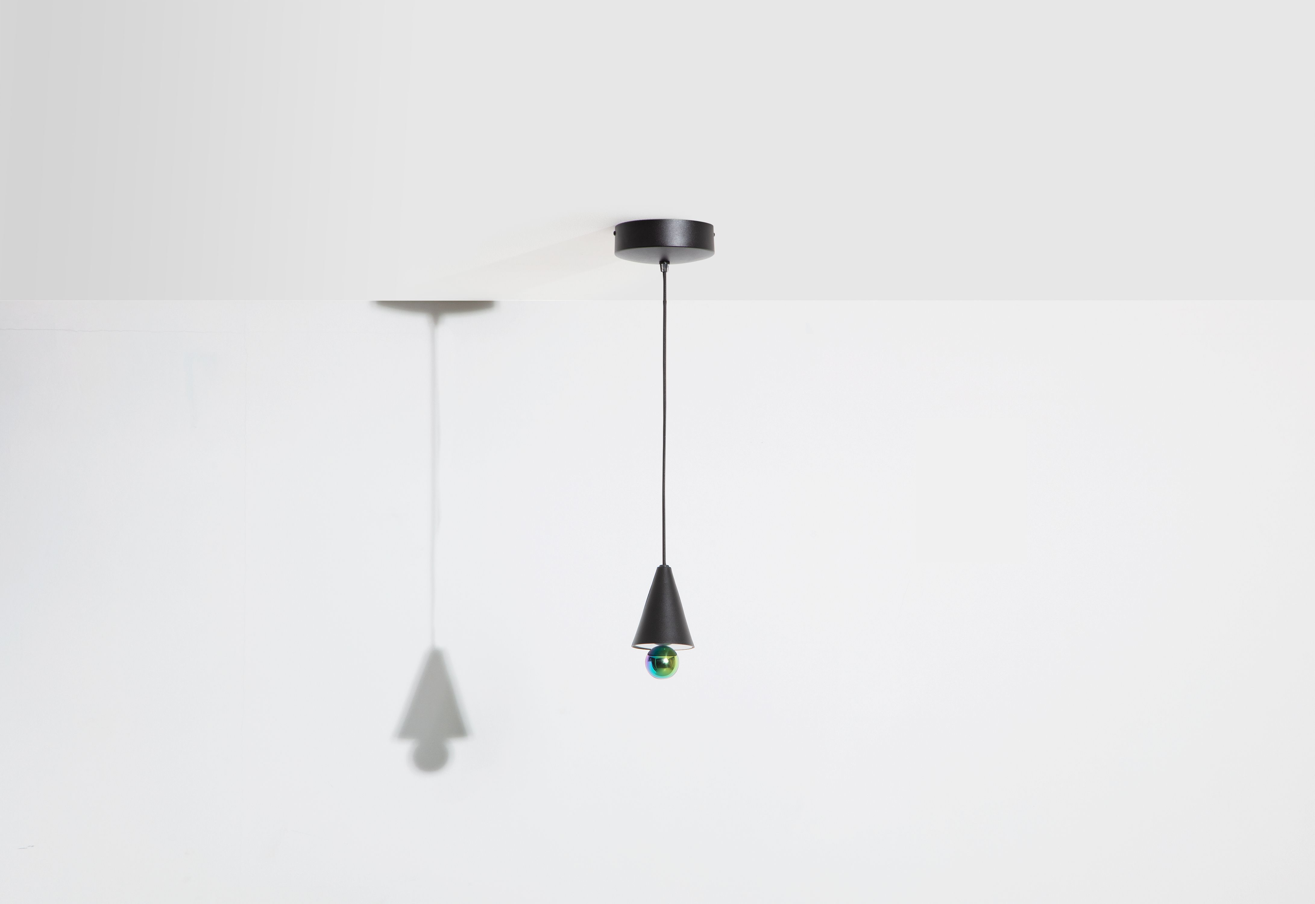 Cherry Pendant light Lampe à suspendre XS Petite Friture