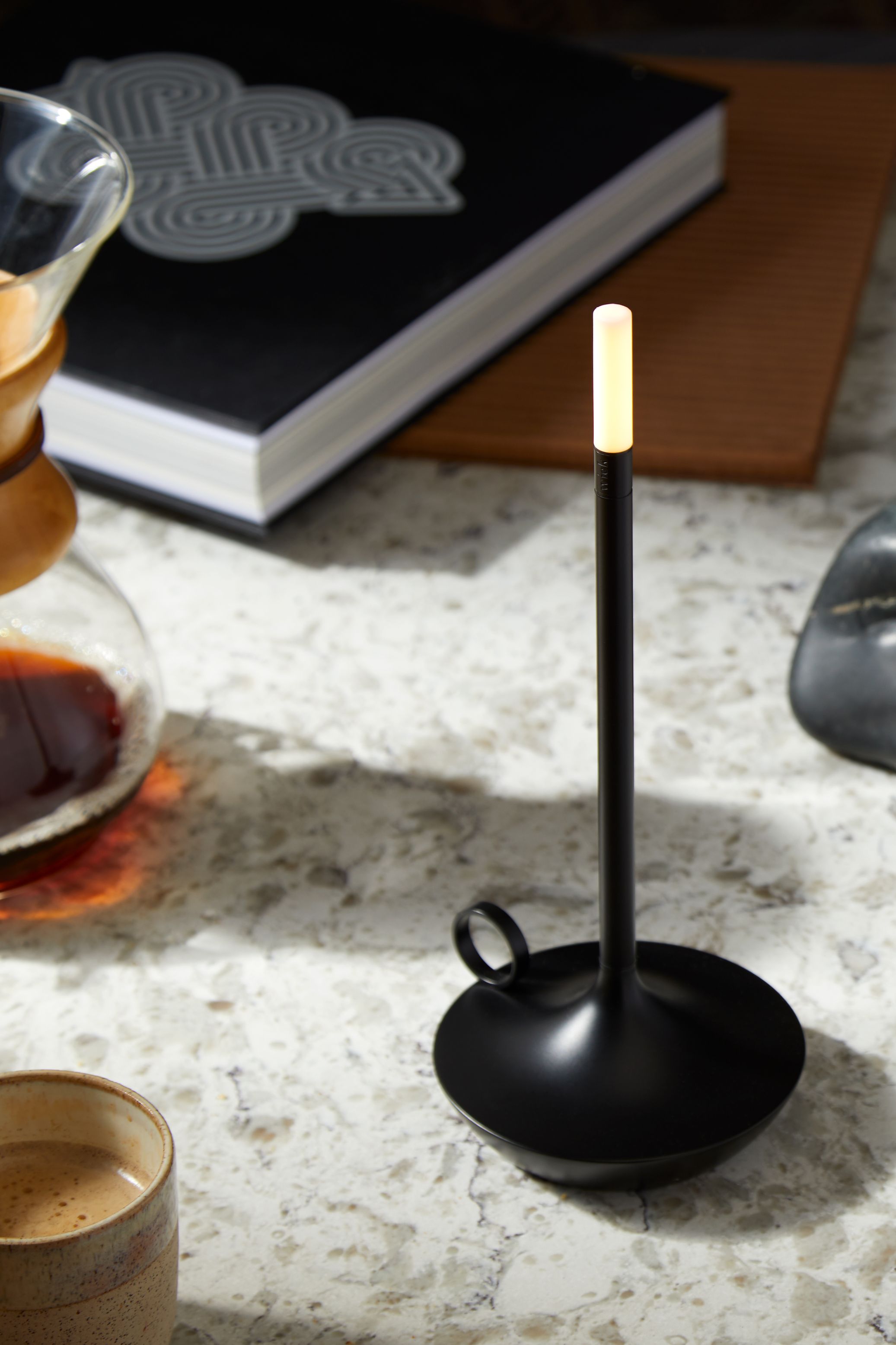 Wick Portable Lampe de batterie / Lampe de table avec USB noir Graypants