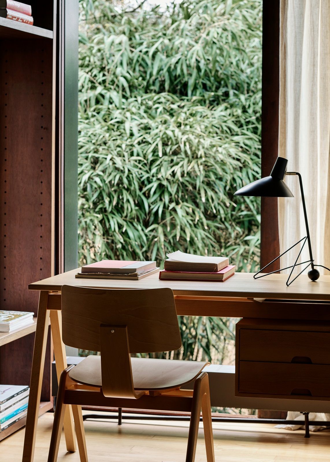 Daystak RD2 / RD3 Table / Bureau AndTradition
