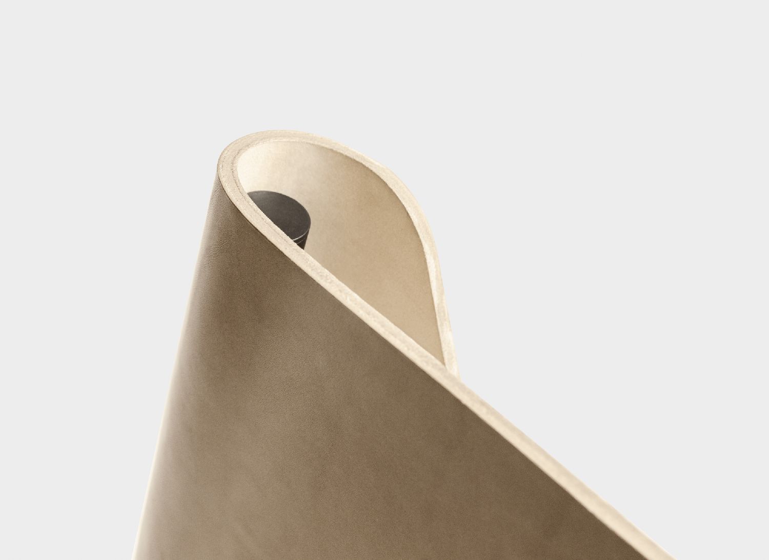 1085 Edition Chaise Kristalia