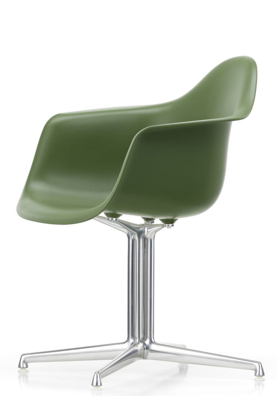 Eames Plastic Arm Chair DAL Chaise Vitra