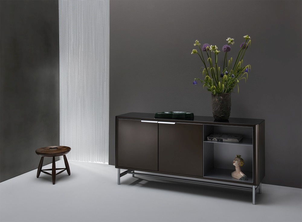 New Classic Line S50 Sideboard Bronze foncé Müller Möbelfabrikation
