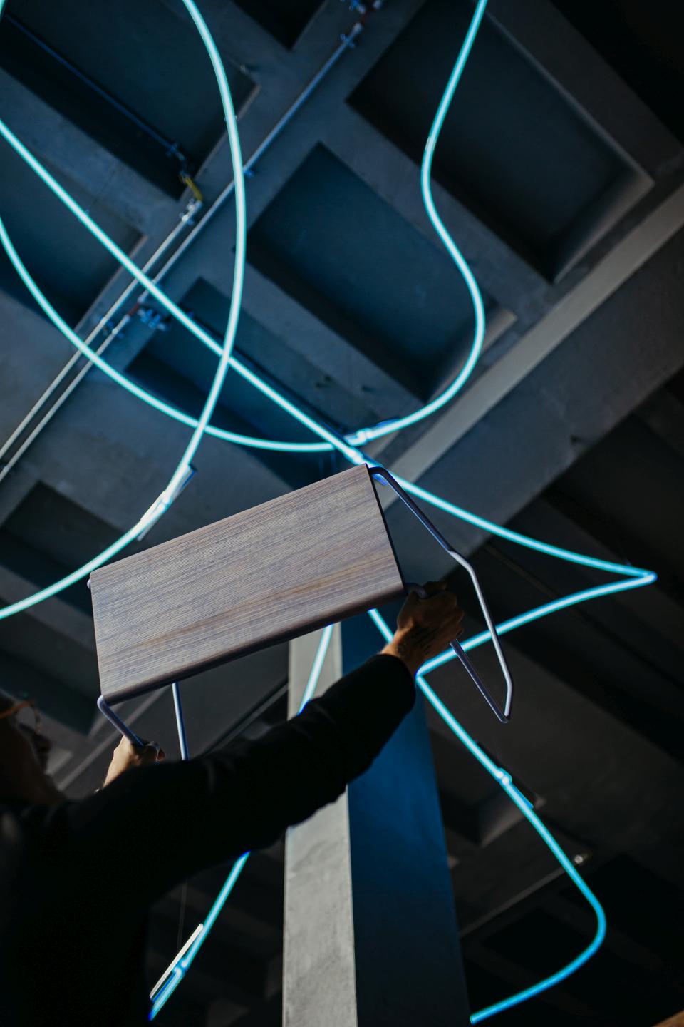 D:003 Table d'appoint Fuchs & Habicht