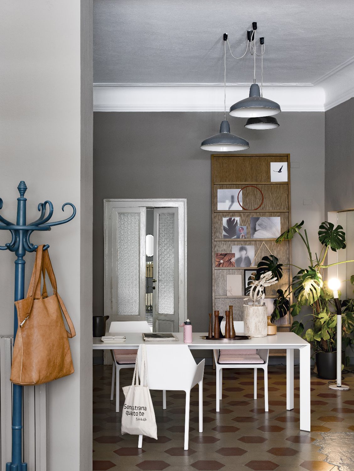 Nori Table à manger Kristalia