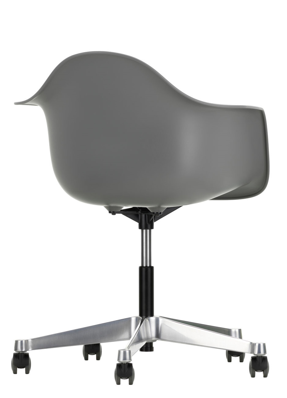 Eames Plastic Arm Chair PACC chaise Vitra