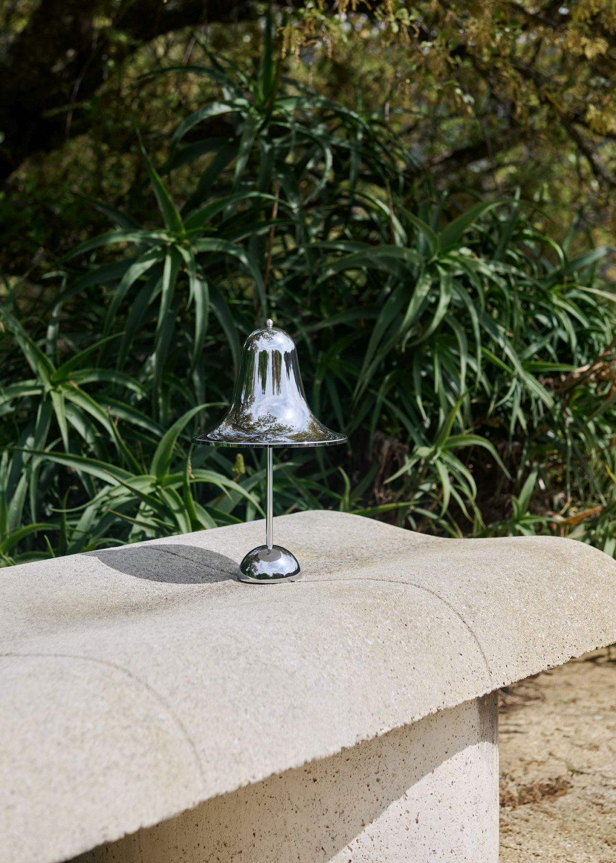 Pantop Portable lamp Table lamp / Lampe de batterie Verpan