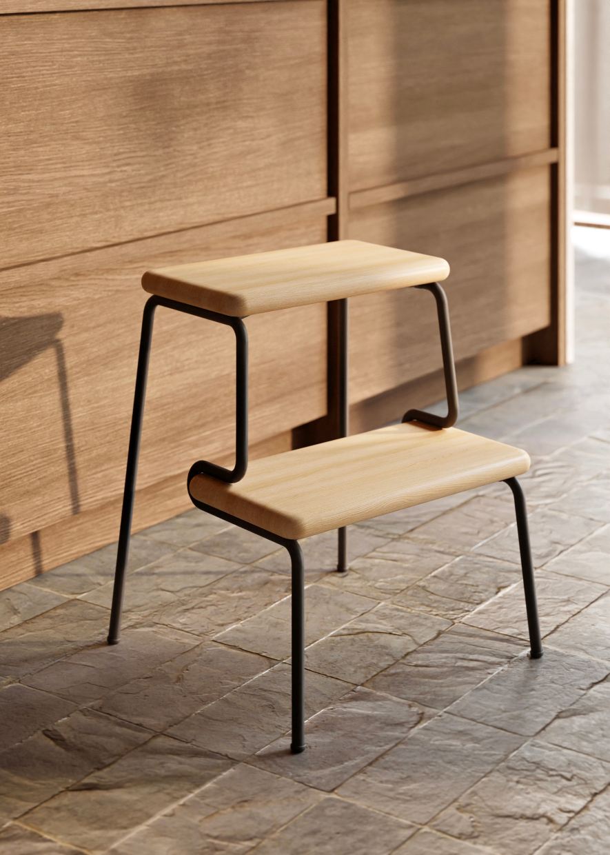 Slalom Step Stool Tabouret à pédales Woud