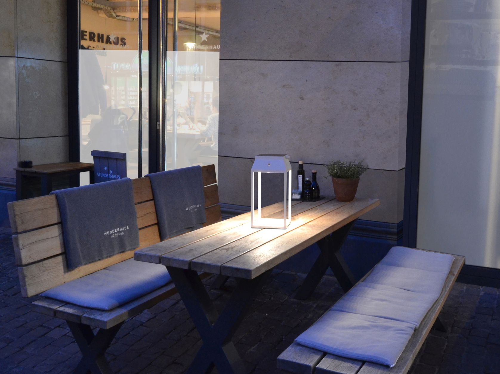 Louis 36 Lanterne solaire Moree 
