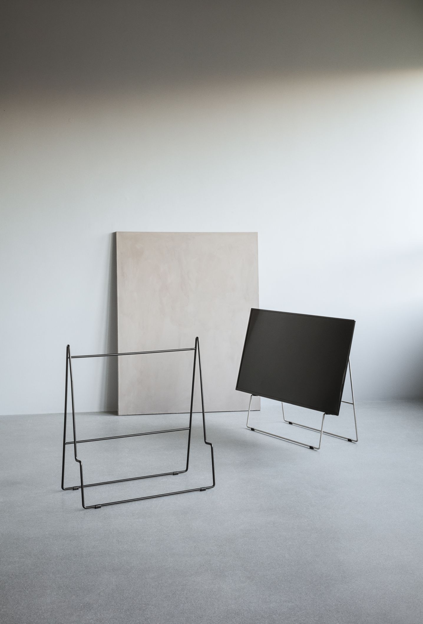Carry Stand TV noir Eva Solo
