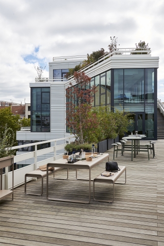 Bolder Table 3 places avec assises Extérieur Fermob EXEMPLE DE MANIÈRE