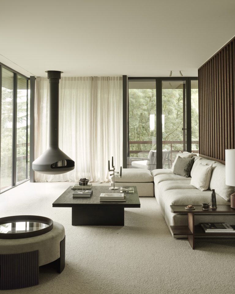 Roller Max Pouf Acajou Marron Foncé / Tissu Riz Ethnicraft