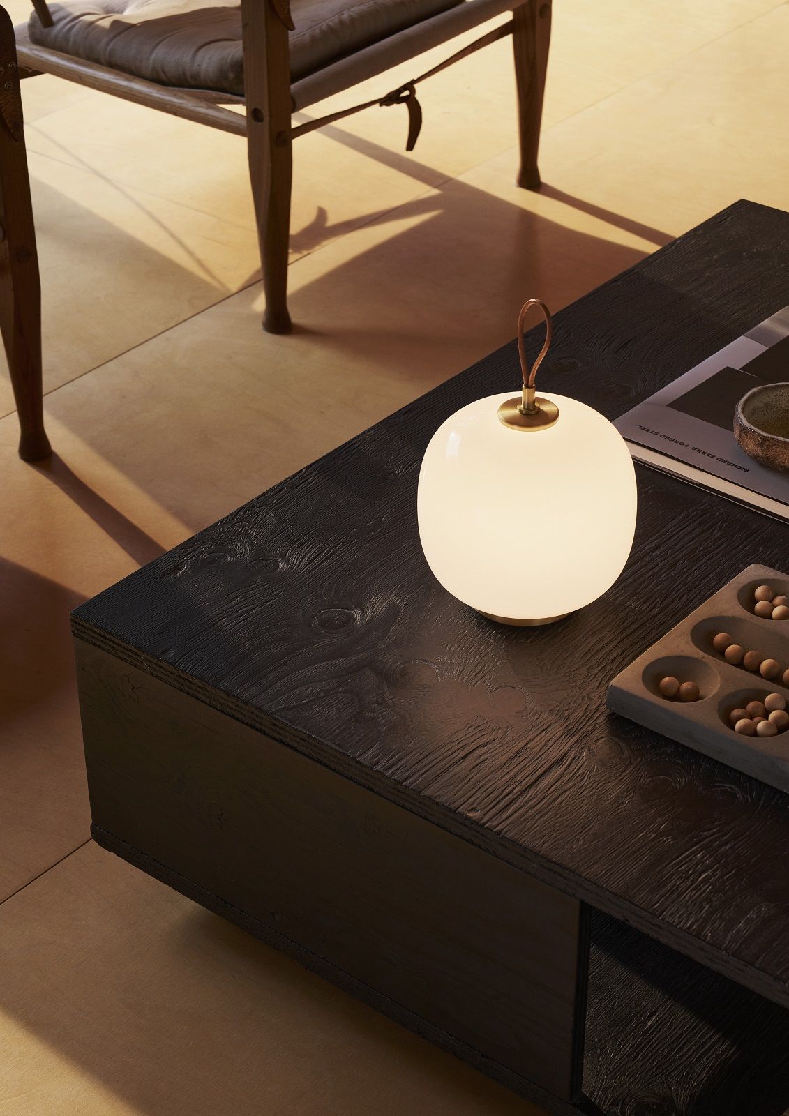 VL 45 Radiohus Lampe de table portable / lampe à batterie Louis Poulsen