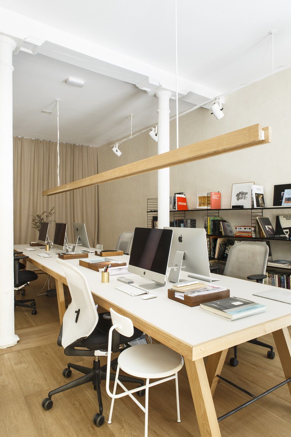 Afteroom Dining Chair chaise / chaise de salle à manger Audo Copenhagen Afteroom Dining Chair chaise / chaise de salle à manger Audo Copenhagen