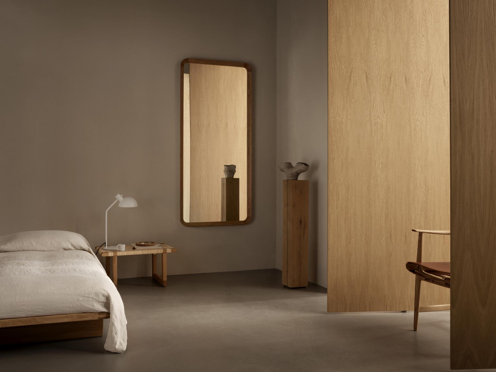 VLA62 Radio House Mirror Miroir Carl Hansen & Søn