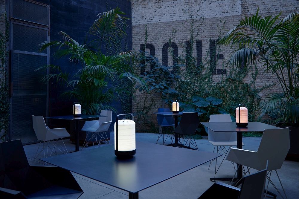 Chou Mini LED Lampe de batterie / Lampe de table avec USB LZF Lamps